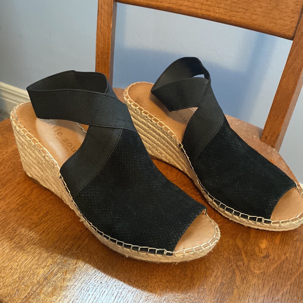 Gentle Souls by Kenneth Cole black espadrilles